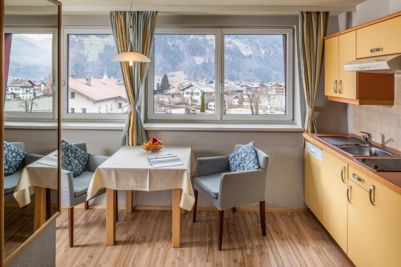 Apparthaus & Chalets Hofer Zell am Ziller Exteriör bild