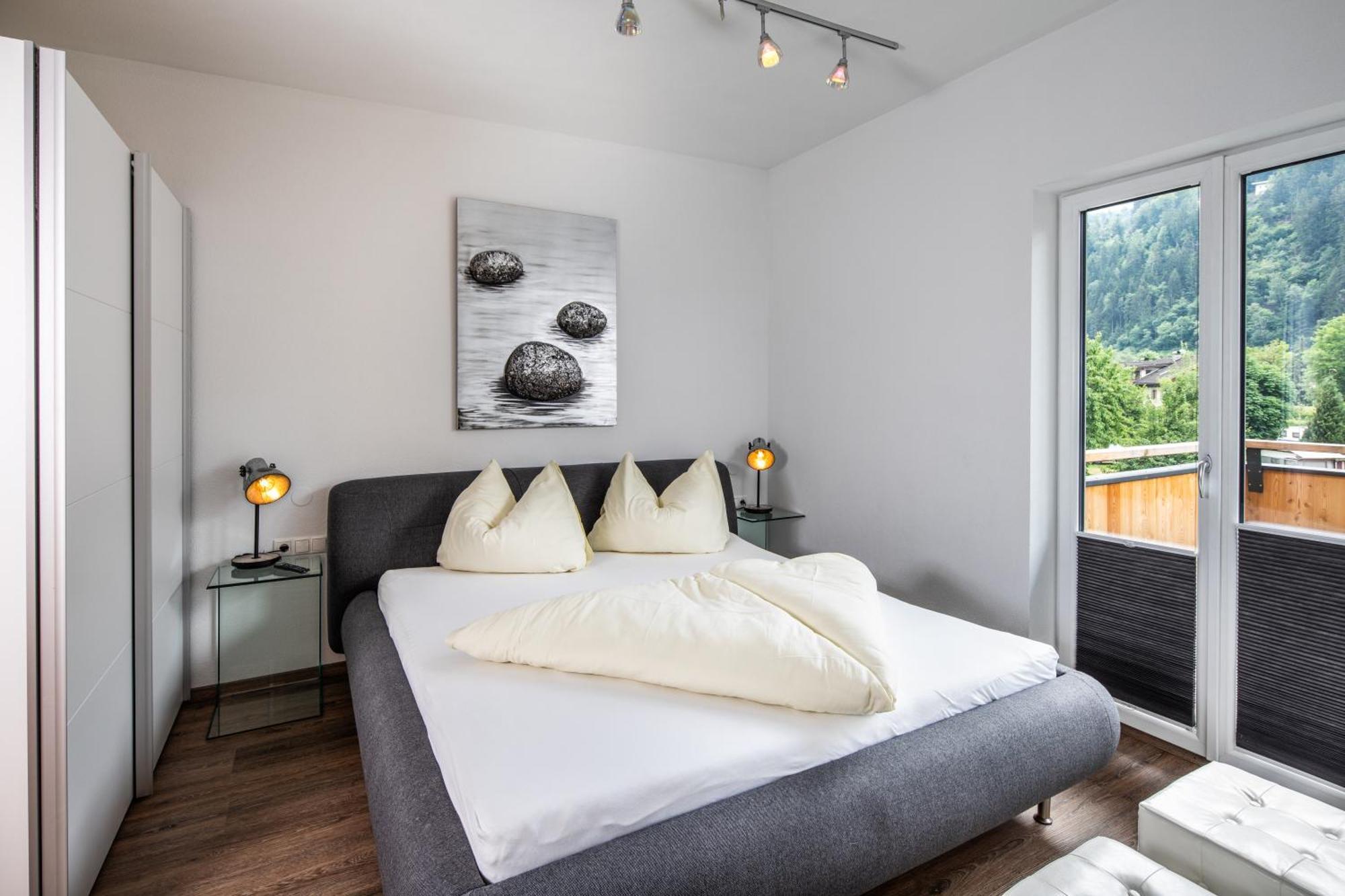 Apparthaus & Chalets Hofer Zell am Ziller Exteriör bild