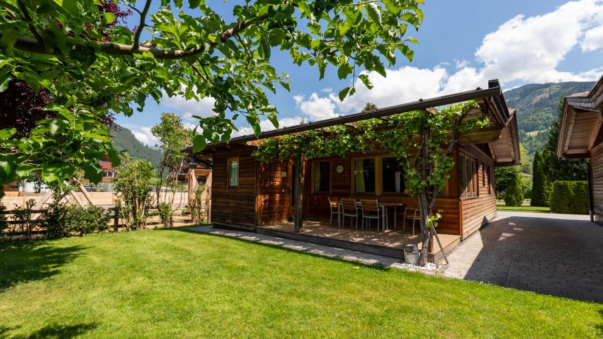 Apparthaus & Chalets Hofer Zell am Ziller Exteriör bild