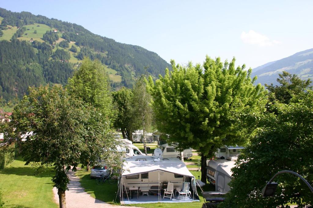 Apparthaus & Chalets Hofer Zell am Ziller Exteriör bild