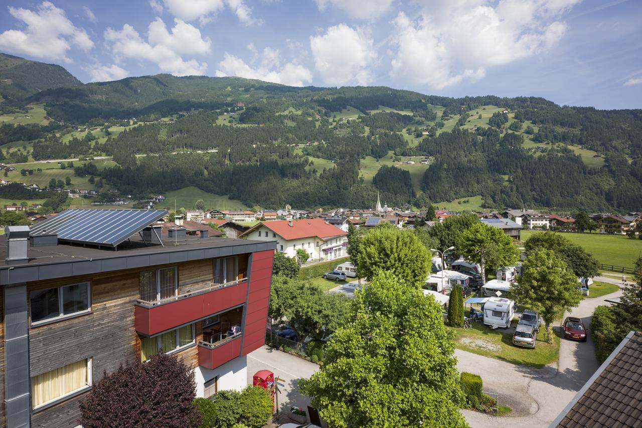 Apparthaus & Chalets Hofer Zell am Ziller Exteriör bild